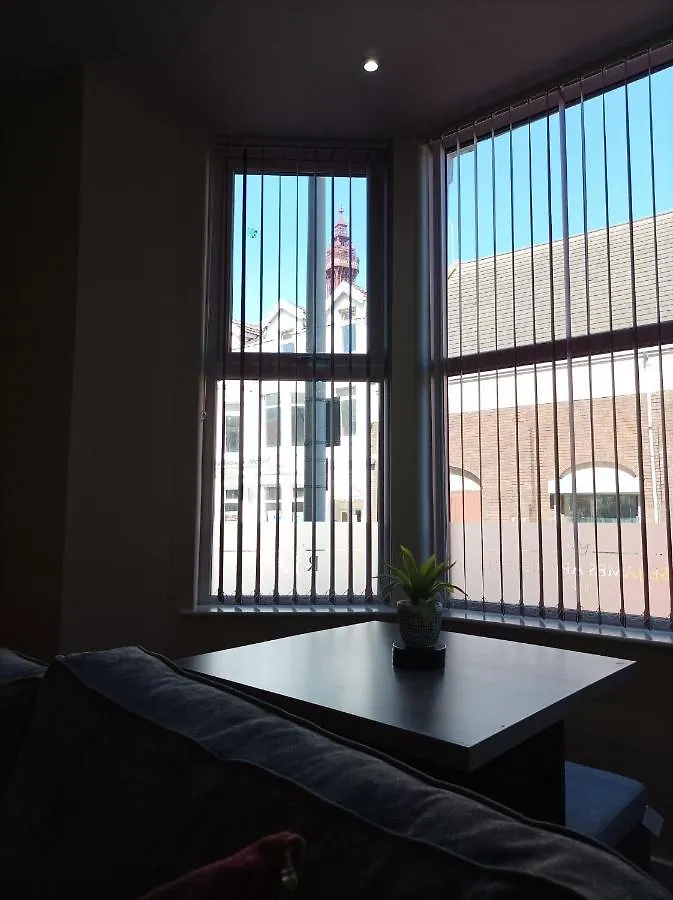 Rose James Apartments Blackpool 0*,