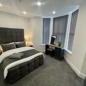  Apartment Osborne Luxury Hot Tub And Jacuzzi
